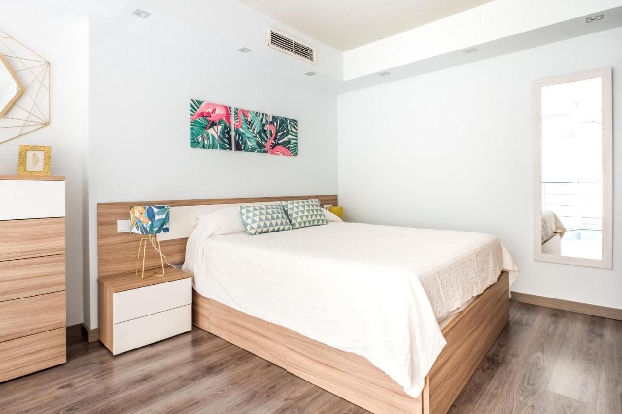 El Ventero Apartment - Elegante Apt Para 5 Con Terraza, Wi-Fi Y Aparcamiento En La Calle Camarma de Esteruelas Экстерьер фото